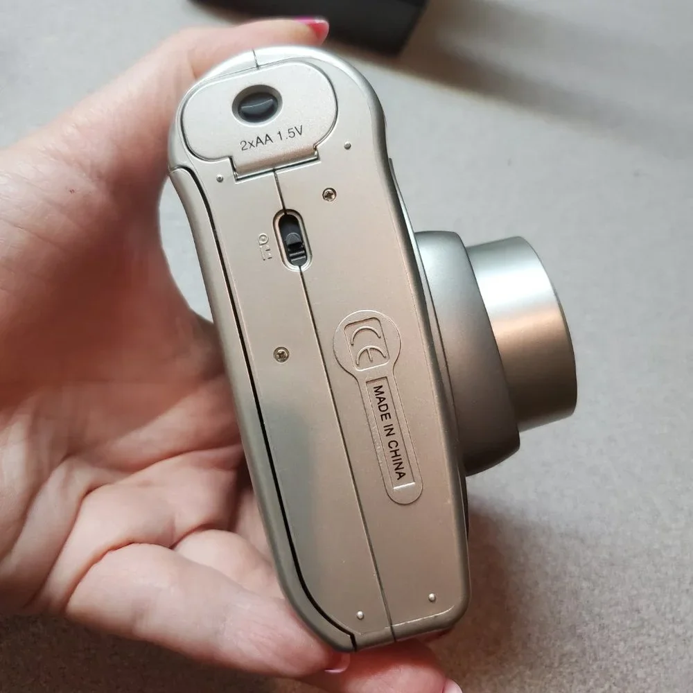 Polaroid Power Zoom PZ1710 35mm Film Camera, Good